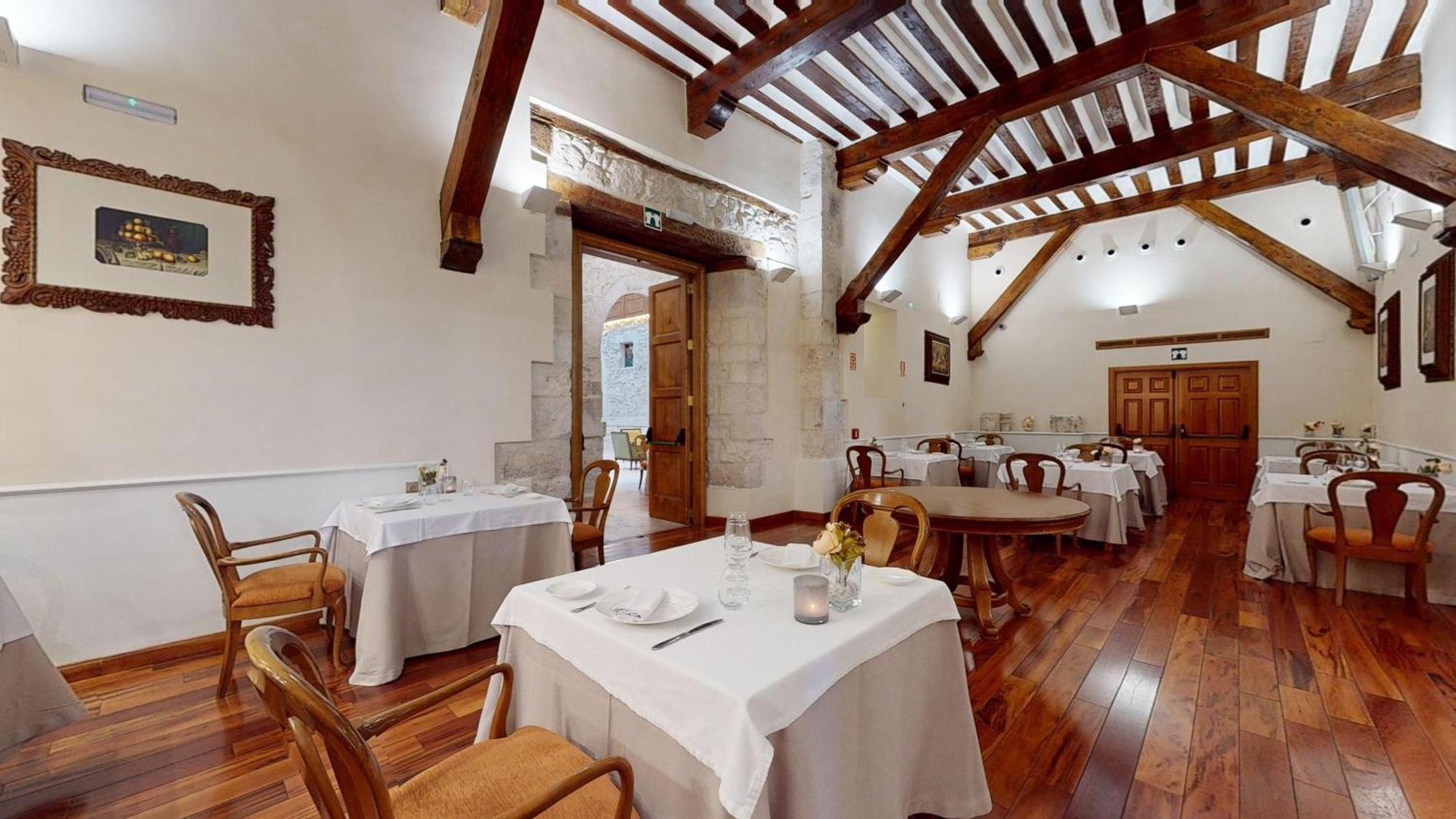 Azz Penafiel Las Claras Hotel & Spa 외부 사진