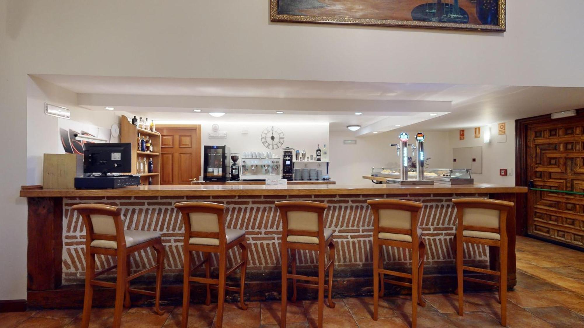 Azz Penafiel Las Claras Hotel & Spa 외부 사진