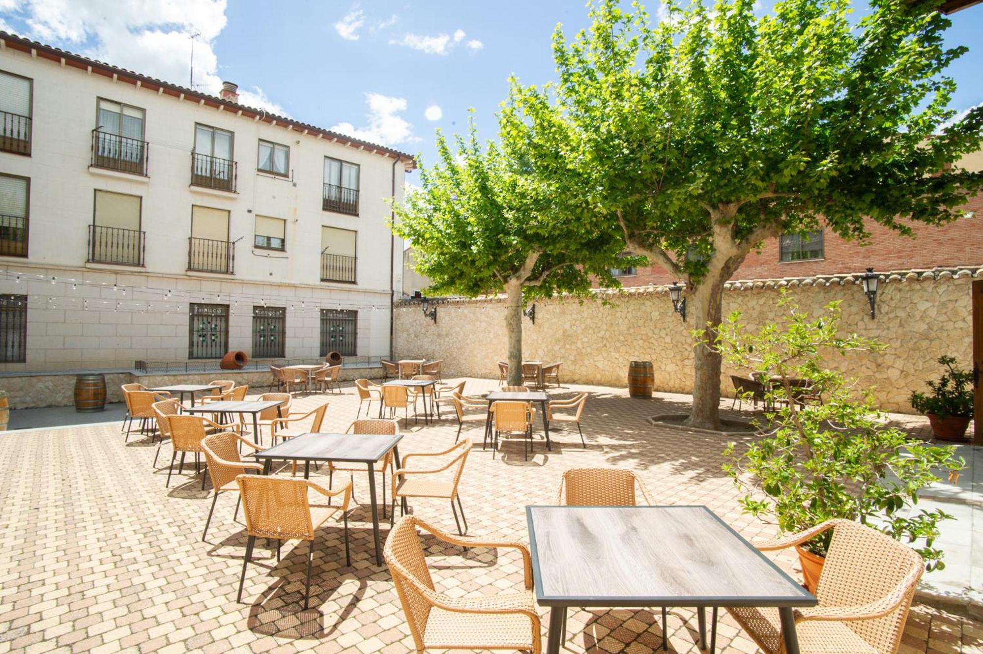 Azz Penafiel Las Claras Hotel & Spa 외부 사진
