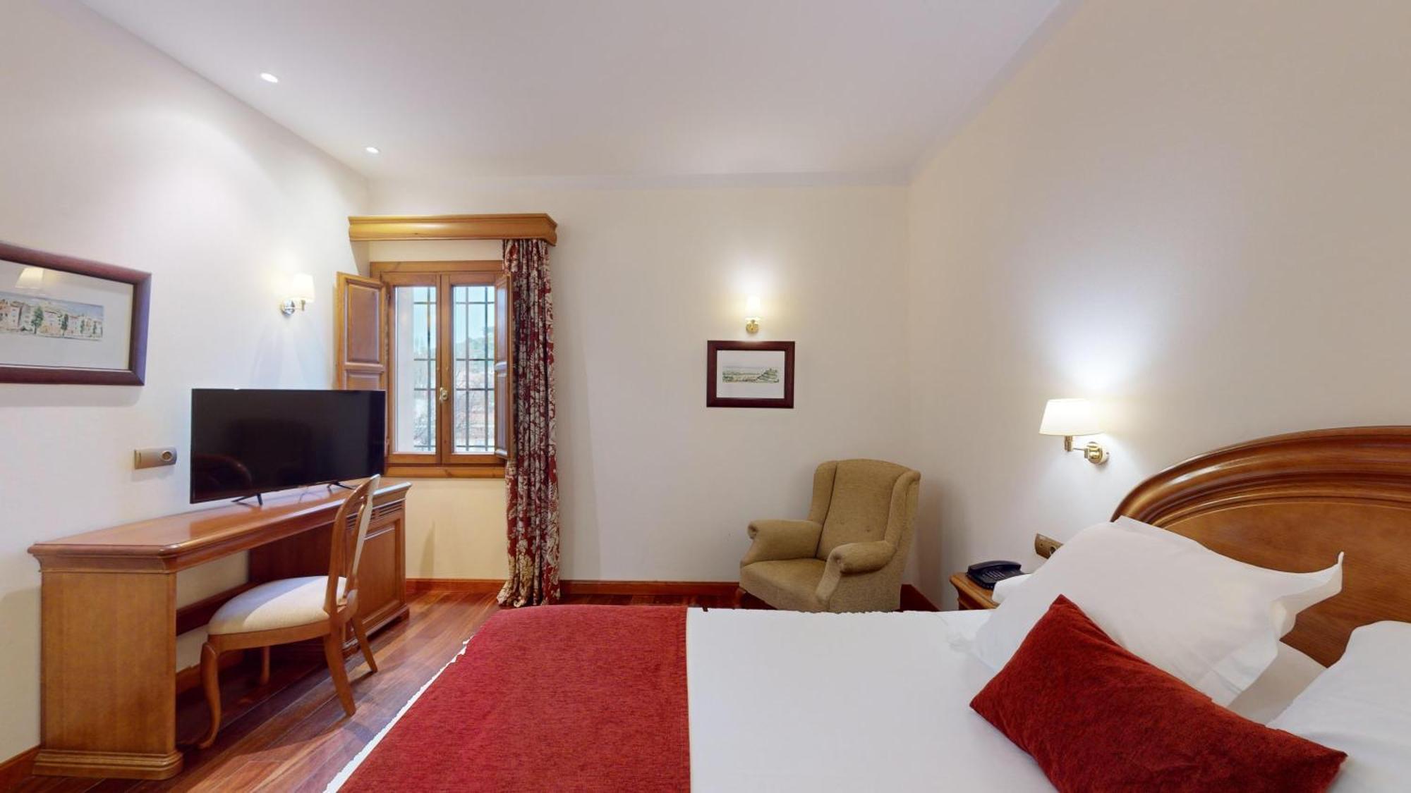 Azz Penafiel Las Claras Hotel & Spa 외부 사진