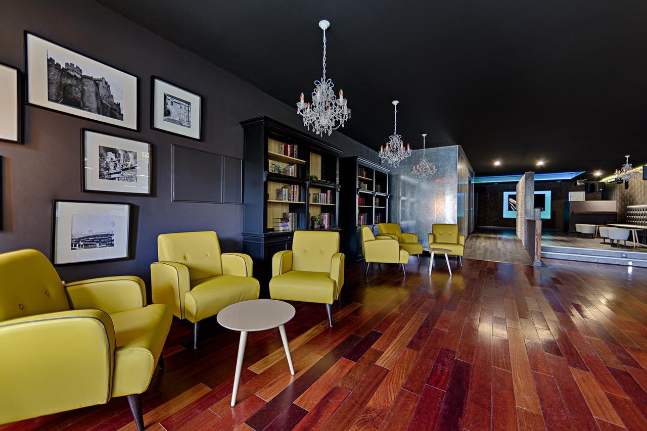 Azz Penafiel Las Claras Hotel & Spa 외부 사진