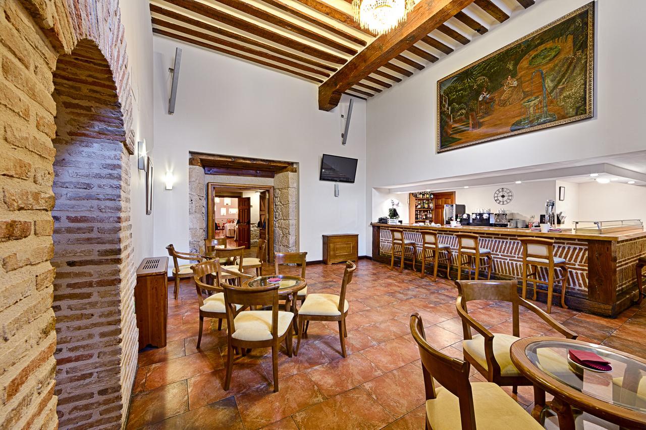 Azz Penafiel Las Claras Hotel & Spa 외부 사진