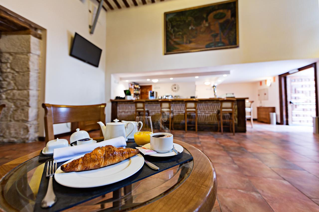 Azz Penafiel Las Claras Hotel & Spa 외부 사진