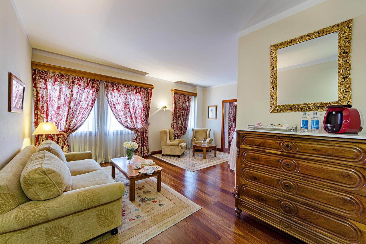 Azz Penafiel Las Claras Hotel & Spa 외부 사진