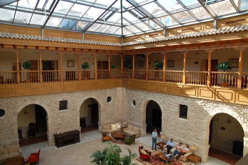 Azz Penafiel Las Claras Hotel & Spa 외부 사진